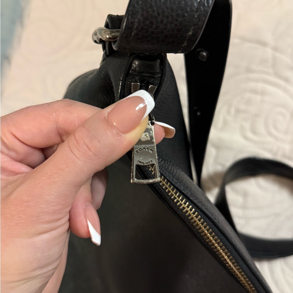 Coach Midnight Black Leather Shoulder Bag - Picture 5 of 8